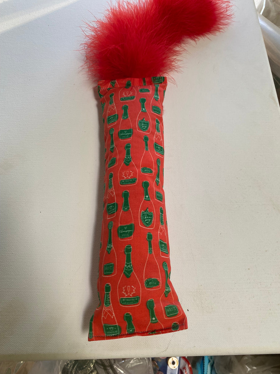 Holiday Champagne Toast Catnip, Silvervine & Crunch Kicker with Marabou