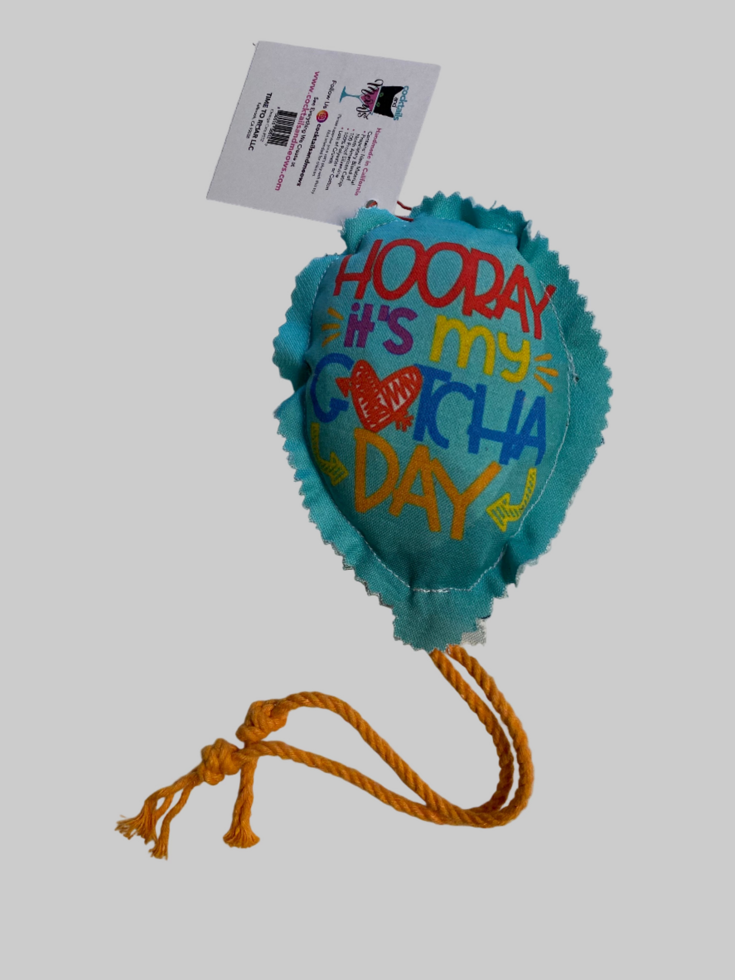 Crunch & Carry 100 Proof Silvervine & Catnip Gotcha Day Balloons with Strings