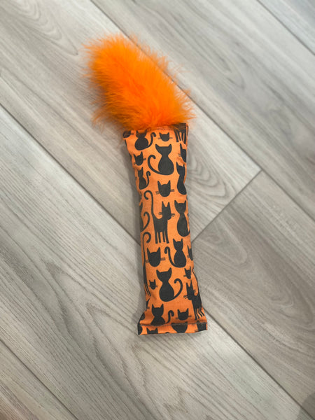 Whimsical Orange Cats Catnip, Silvervine & Crunch Kicker with Marabou