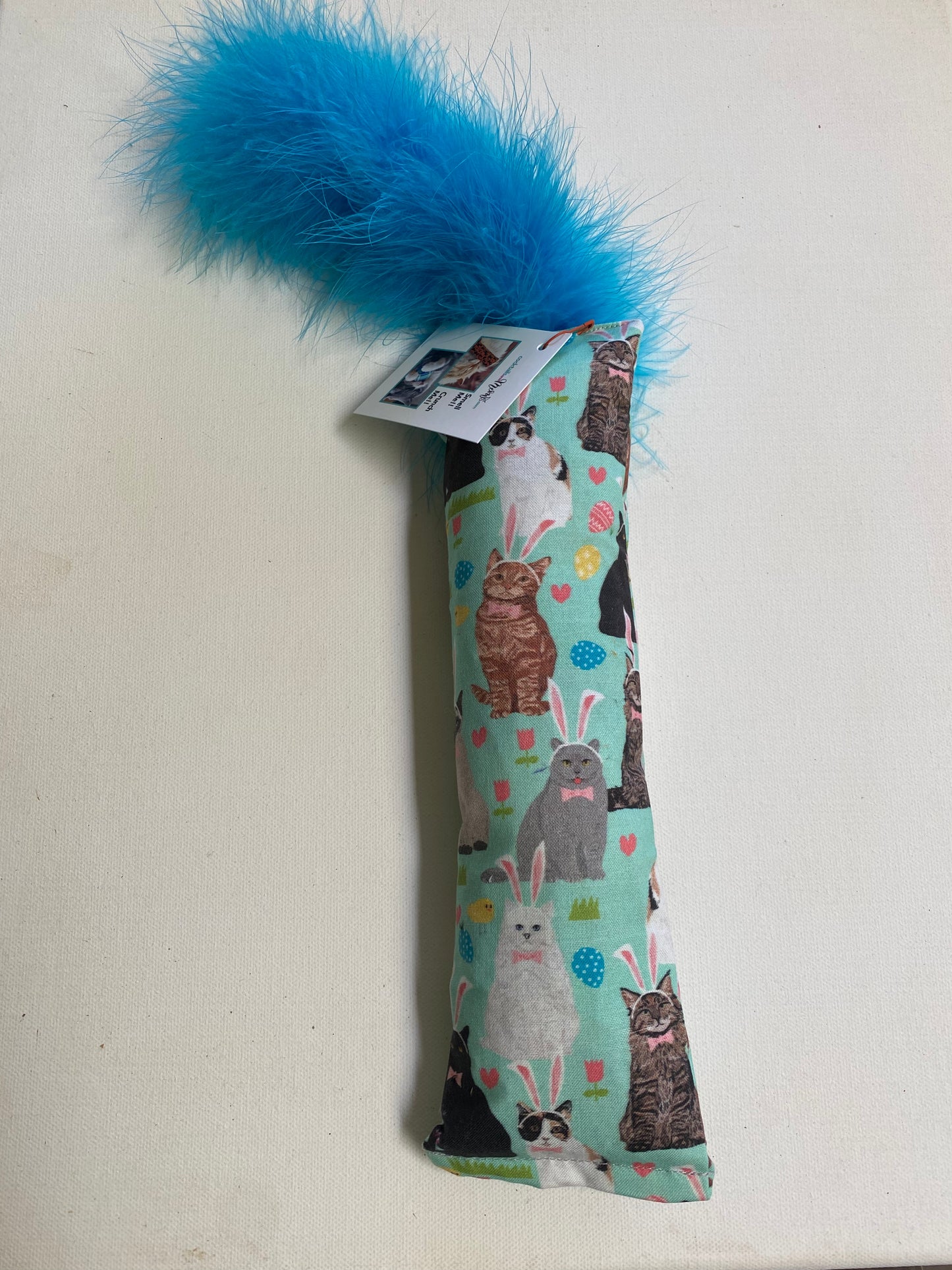 Crunch Crazy Silvervine & Catnip Feather Kickers